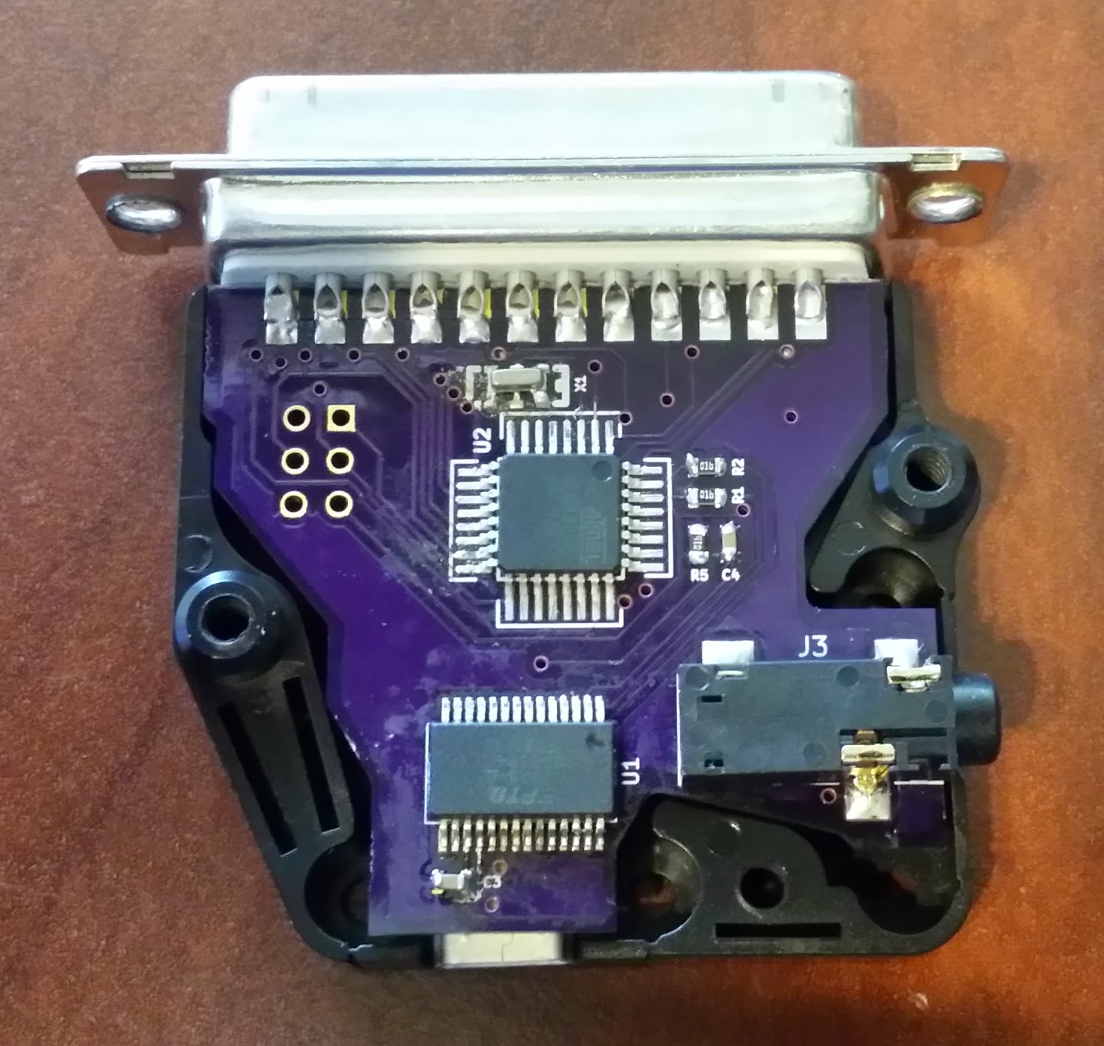 Un adaptateur USBParallèle pour votre CNC